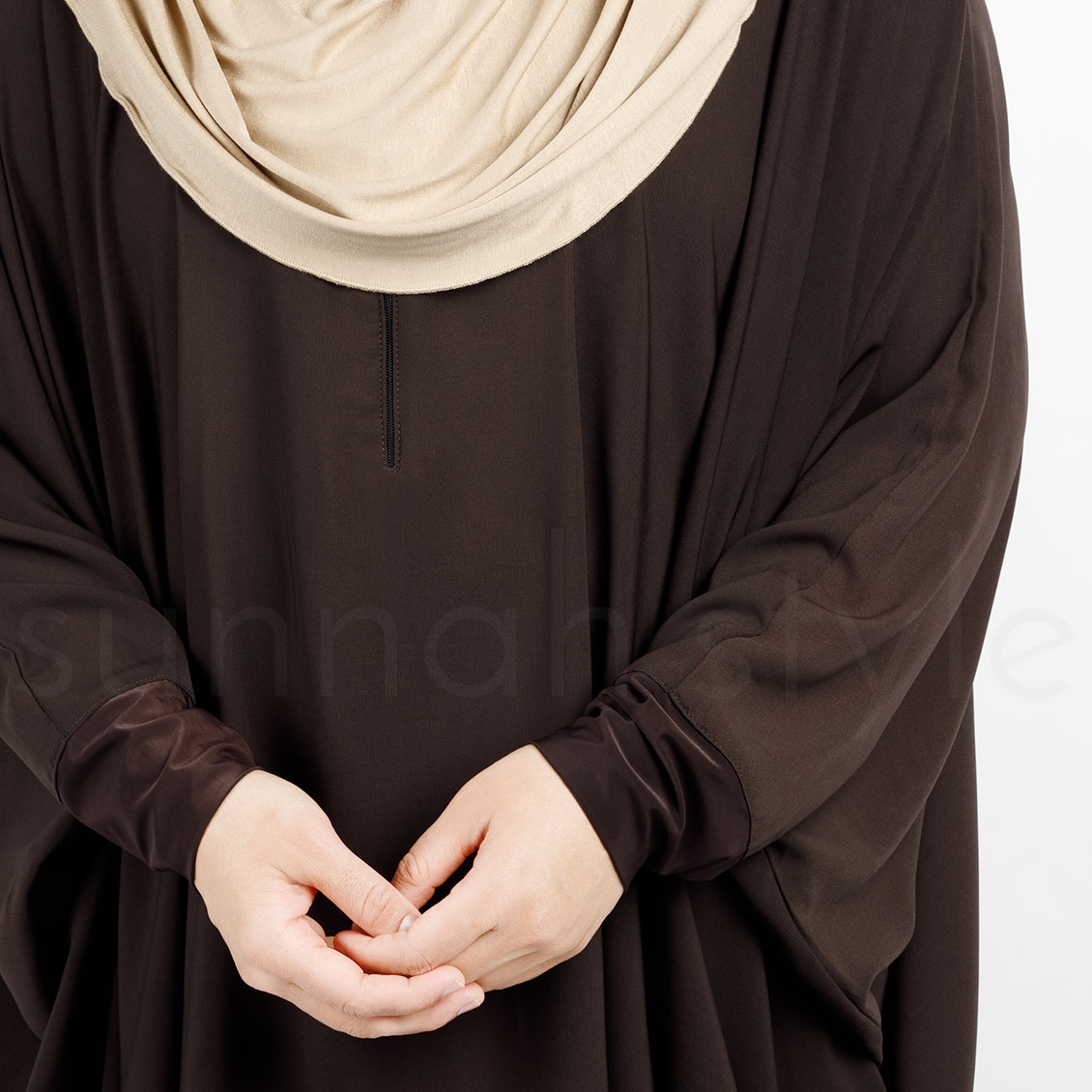 Sunnah Style Plain Bisht Abaya Earth Dark Brown